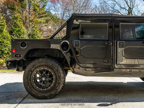 Used 1996 HUMMER H1 4-Door Open Top image 10