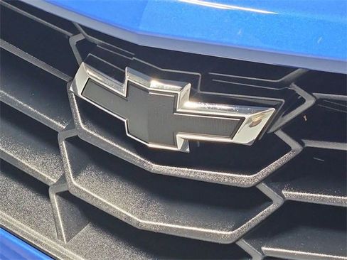 Used 2021 Chevrolet Camaro LT image 15