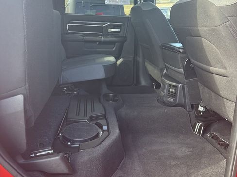 Used 2024 RAM 2500 Big Horn w/ Bed Utility Group image 25