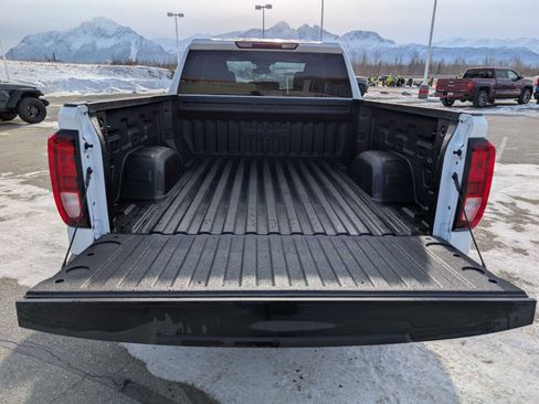 New 2026 GMC Sierra 1500 Elevation image 14