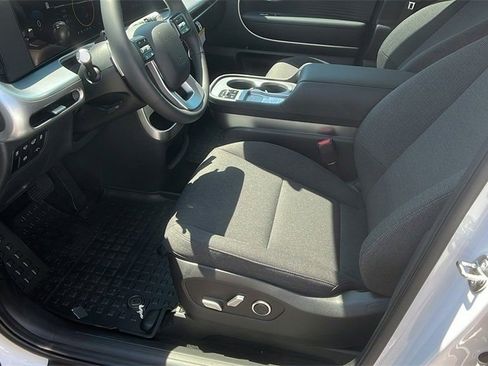 New 2026 Hyundai Ioniq 9 SE AWD/4WD image 13