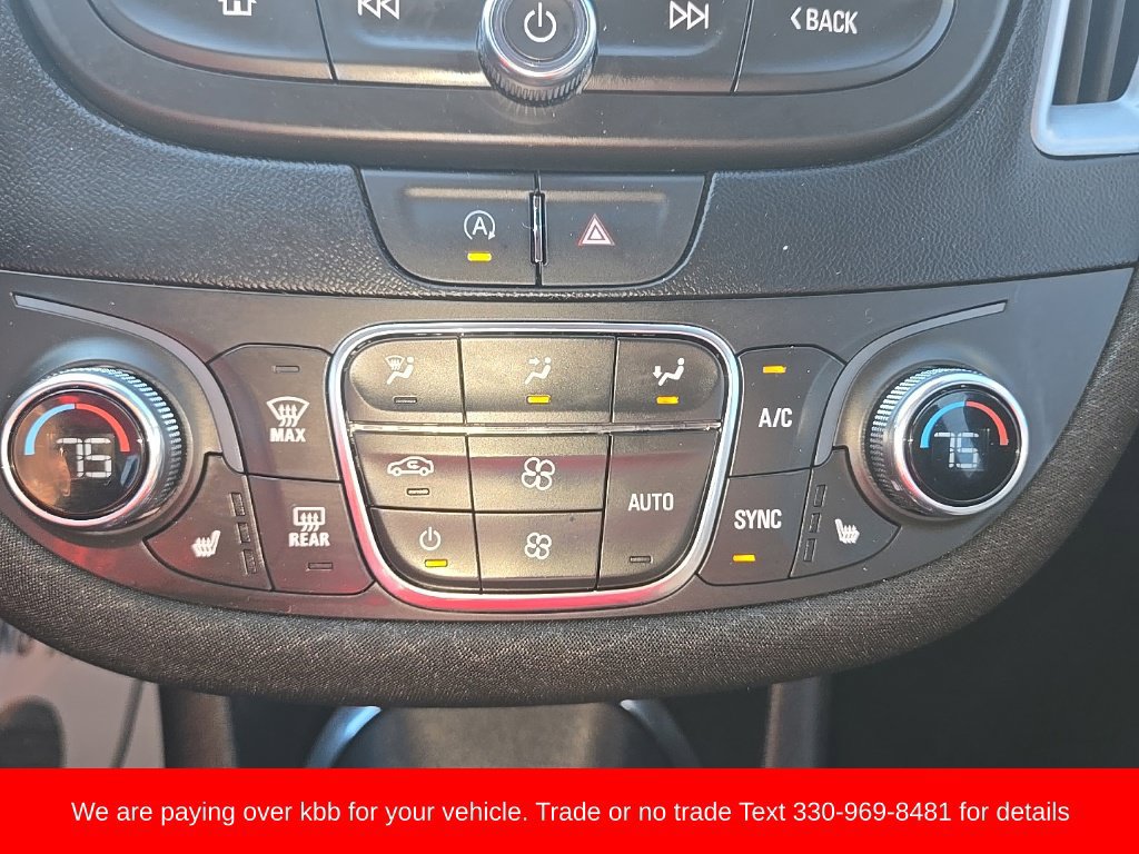 Used 2024 Chevrolet Malibu LT FWD image 16