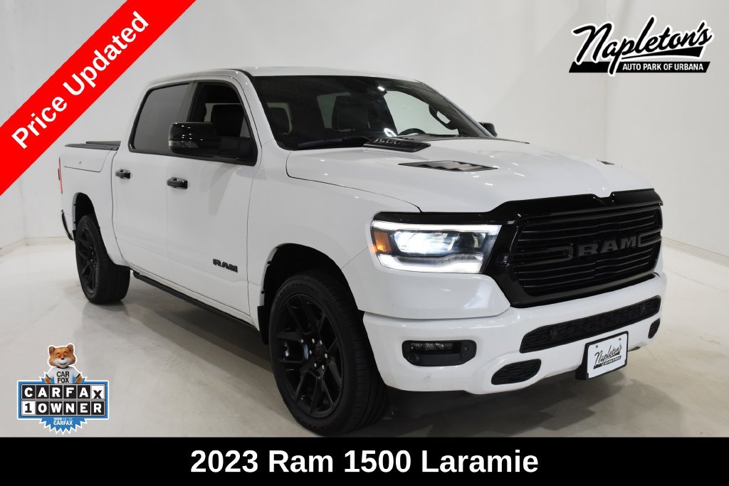 Used 2023 RAM 1500 Laramie AWD/4WD image 1
