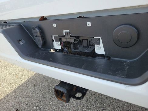 Used 2023 GMC Sierra 1500 Elevation image 10