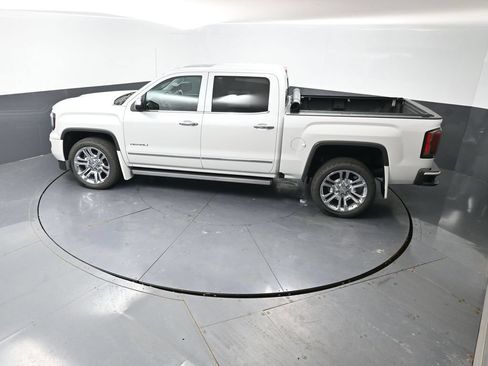 Used 2018 GMC Sierra 1500 Denali w/ Denali Ultimate Package AWD/4WD image 51