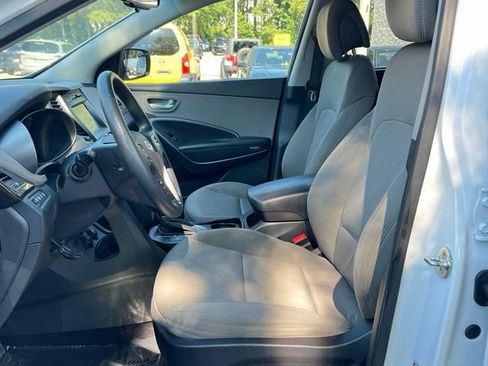 Used 2018 Hyundai Santa Fe Sport w/ 2.4L Value Package 02 FWD image 13