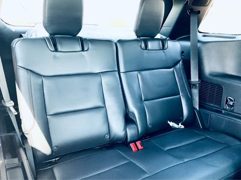 New 2025 Ford Explorer ST-Line w/ Premium Package image 20