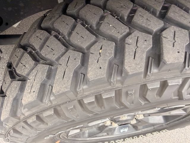 Used 2023 Jeep Wrangler Sport AWD/4WD image 31