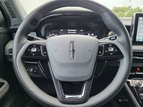 Certified 2022 Lincoln Corsair FWD image 19