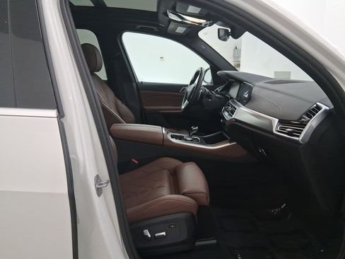 Used 2023 BMW X5 sDrive40i w/ Climate Comfort Package image 34