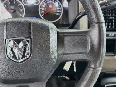 Used 2012 RAM 1500 ST RWD image 43