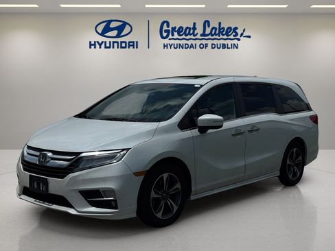 Used 2020 Honda Odyssey Touring image 1