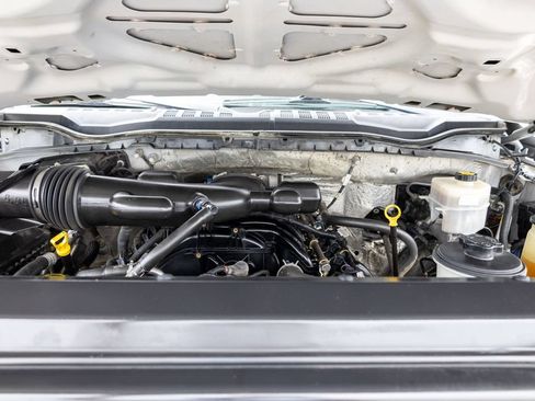 Used 2019 Ford F550 2WD Regular Cab Super Duty image 16