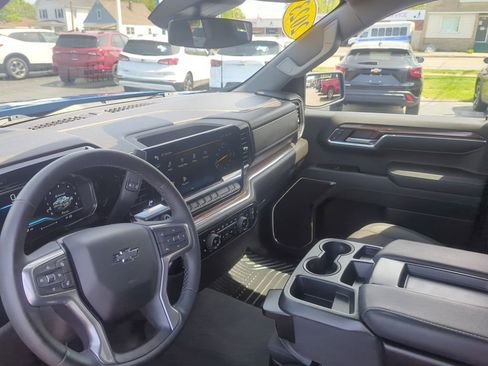 Certified 2023 Chevrolet Silverado 1500 RST w/ Z71 Off-Road Package AWD/4WD image 20