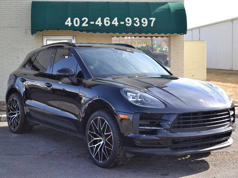 Used 2019 Porsche Macan S image 11