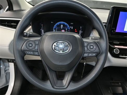 New 2026 Toyota Corolla Cross L image 5