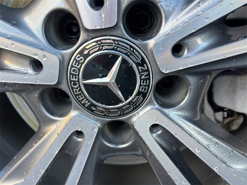 Used 2018 Mercedes-Benz C 300 C 300 image 34