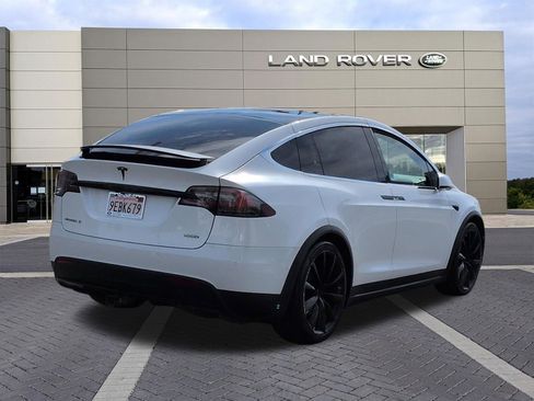 Used 2017 Tesla Model X 75D AWD/4WD image 5