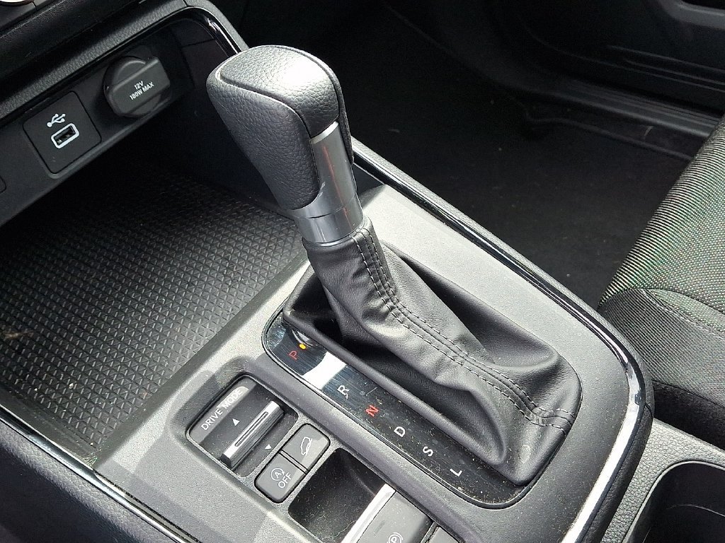 Used 2024 Honda CR-V LX image 16