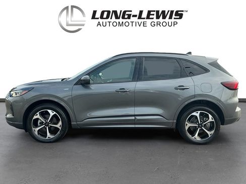 Used 2024 Ford Escape ST-Line Elite AWD/4WD image 2