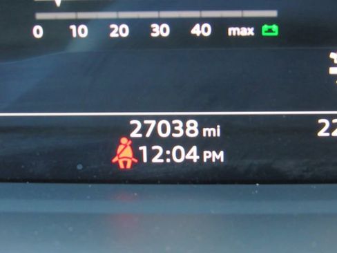 Used 2023 Audi Q3 2.0T Premium Plus w/ Premium Plus Package image 39