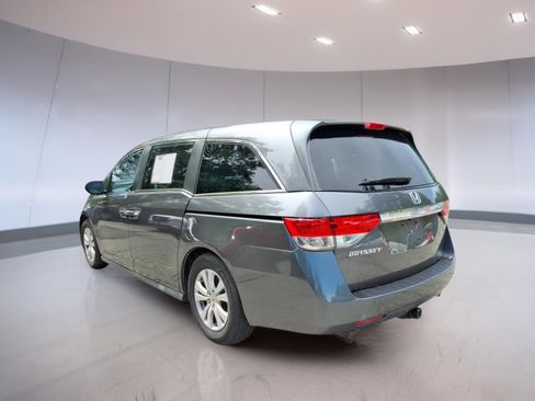 Used 2016 Honda Odyssey SE image 3