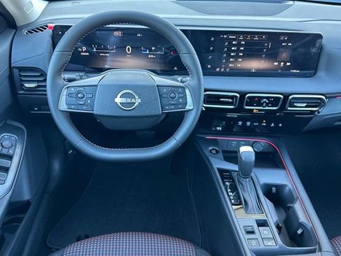 New 2026 Nissan Sentra SR image 13