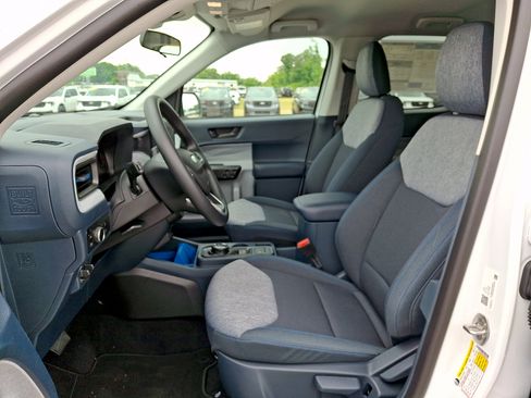 New 2026 Ford Maverick XLT AWD/4WD image 11