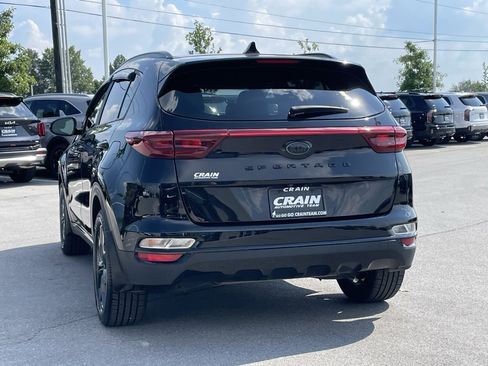 Certified 2022 Kia Sportage Nightfall Edition image 5