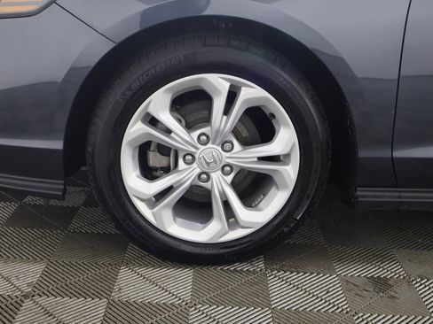 Used 2025 Honda Accord LX image 16