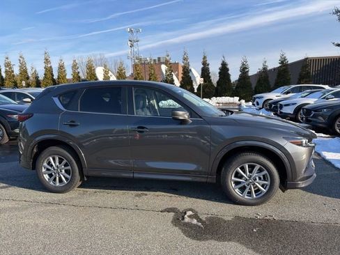 New 2025 MAZDA CX-5 AWD 2.5 S w/ Preferred Package image 2