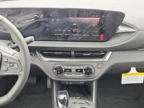 New 2026 Buick Envista Preferred w/ Convenience I Package FWD image 14