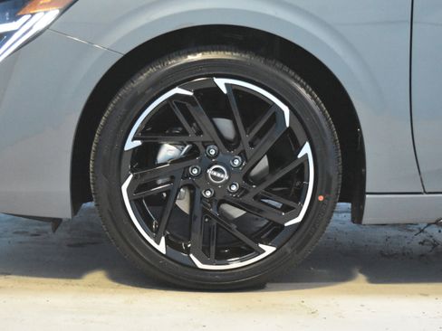 New 2026 Nissan Sentra SR w/ SR Premium Package image 20