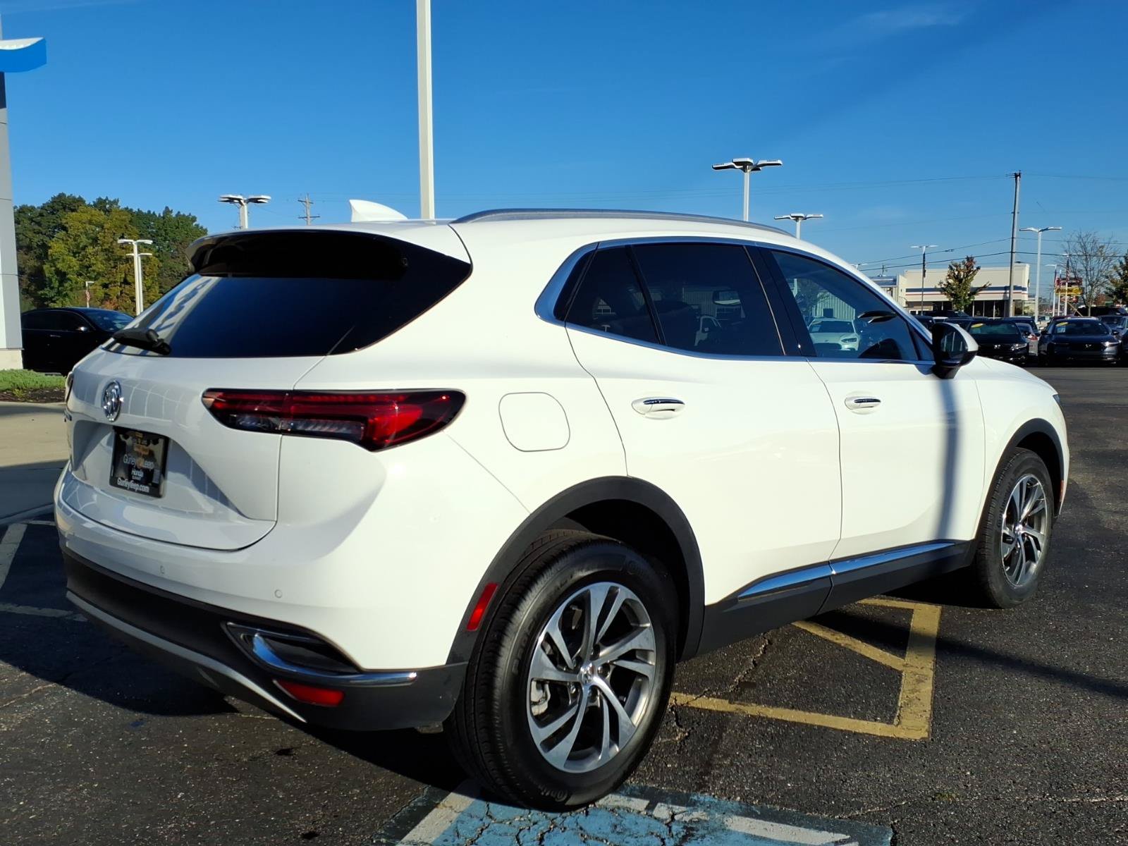Used 2023 Buick Envision Essence AWD/4WD image 11