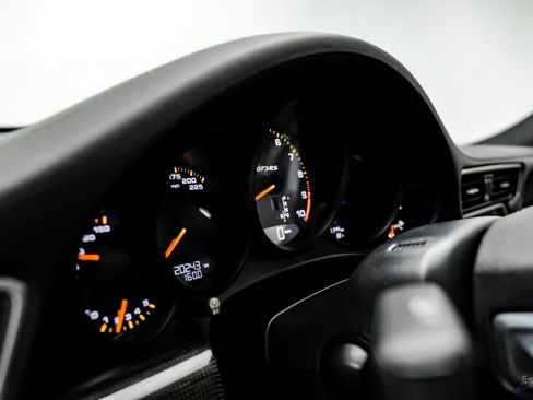 Used 2016 Porsche 911 GT3 RS RWD image 43