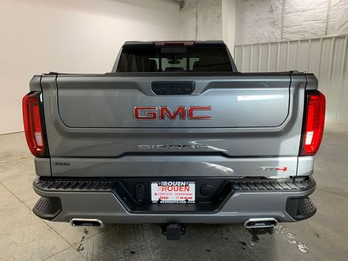 Used 2021 GMC Sierra 1500 AT4 w/ AT4 Preferred Package image 7