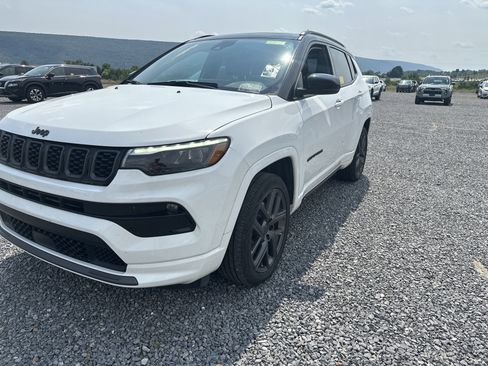 Used 2025 Jeep Compass Limited w/ High Altitude Package AWD/4WD image 1