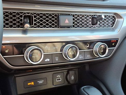 Used 2025 Acura Integra image 16