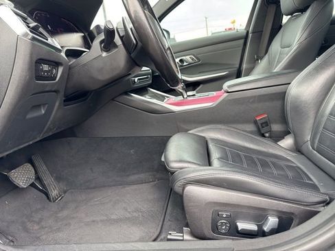 Used 2020 BMW 330i xDrive Sedan w/ Convenience Package image 32