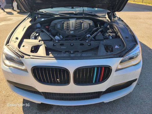 Used 2014 BMW 750Li xDrive image 36