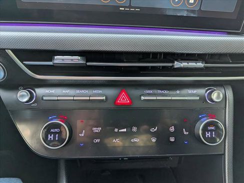 Certified 2024 Hyundai Sonata Limited FWD image 34