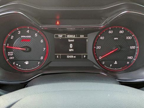 Used 2023 Chevrolet TrailBlazer RS w/ Sun and Liftgate Package FWD image 11