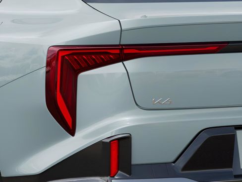 New 2026 Kia K4 GT-Line image 12
