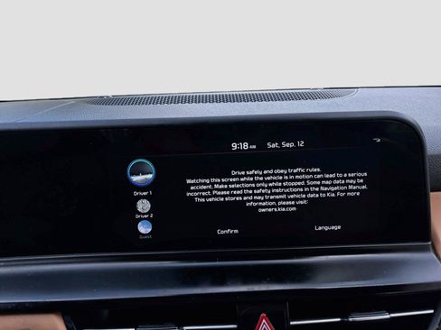 Used 2024 Kia Seltos EX FWD image 9