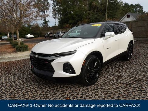 Used 2022 Chevrolet Blazer RS w/ Enhanced Convenience Package image 3
