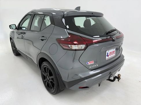 Used 2023 Nissan Kicks SV FWD image 38