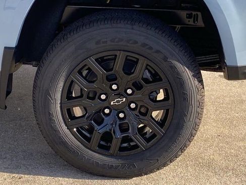 New 2026 Chevrolet Colorado W/T w/ WT Custom Package RWD image 21