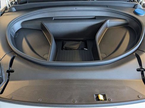 New 2025 Volvo EX90 Ultra image 17