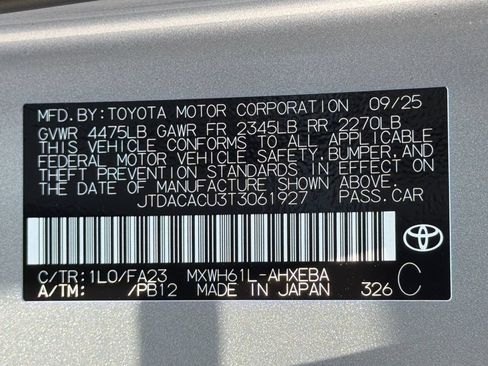 New 2026 Toyota Prius Plug-In Hybrid FWD image 37