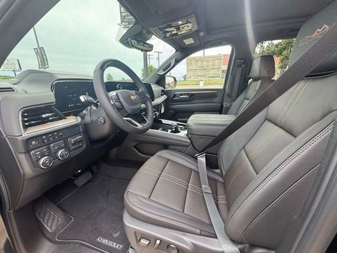 New 2026 Chevrolet Tahoe High Country AWD/4WD image 11